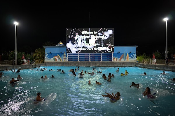 Island H2O Water Park 3