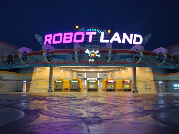 Robot Land