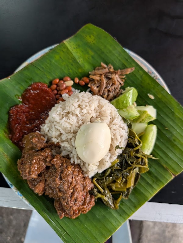 Nasi Lemak LemanJah 3
