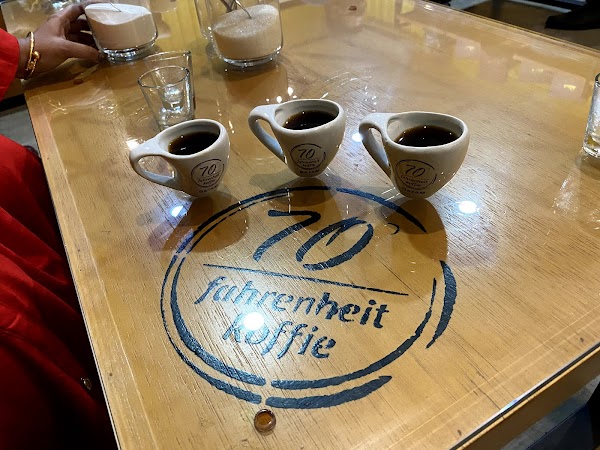 70 Fahrenheit Koffie Batam 3
