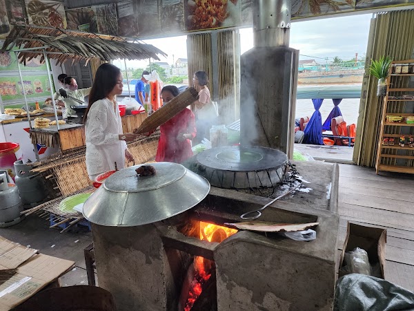 Cai Rang Floating Market 4