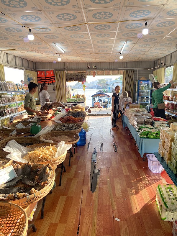 Cai Rang Floating Market 2