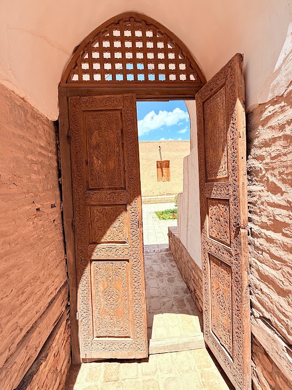 Ak Sheikh-bobo Tower 3