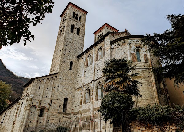 Basilica of Saint Abundius - Como, Italy