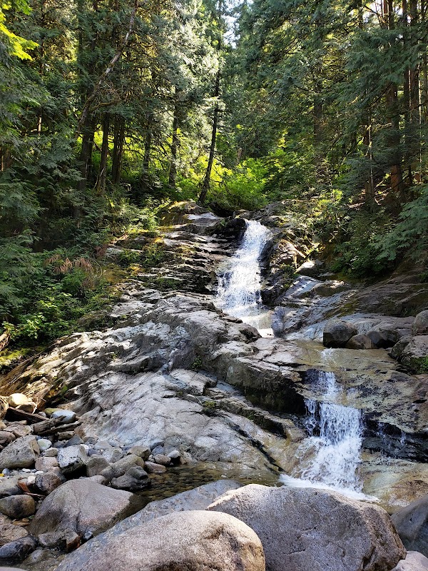 Crystal Falls Trail
