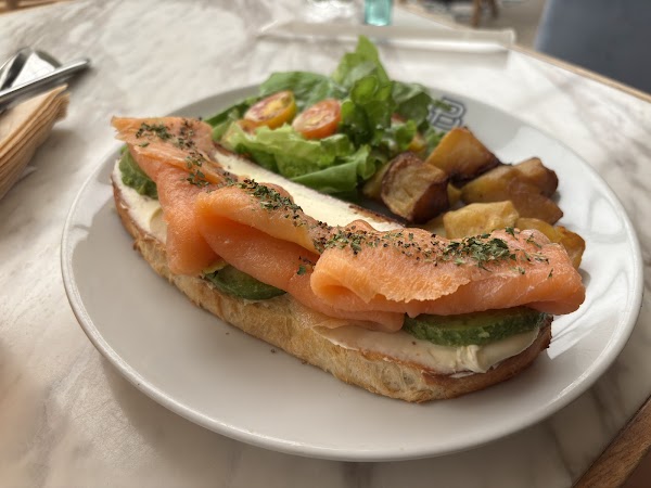 Paris Baguette - SM North Edsa 4