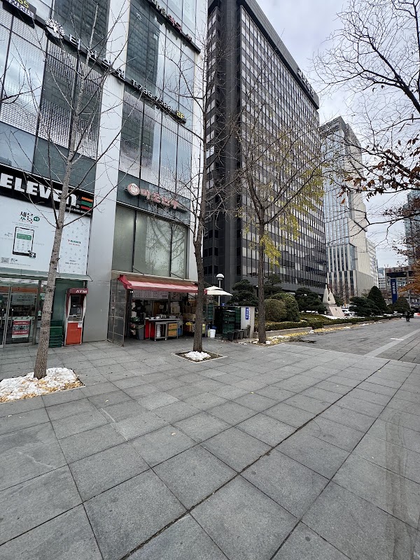 Yeouido Station 2
