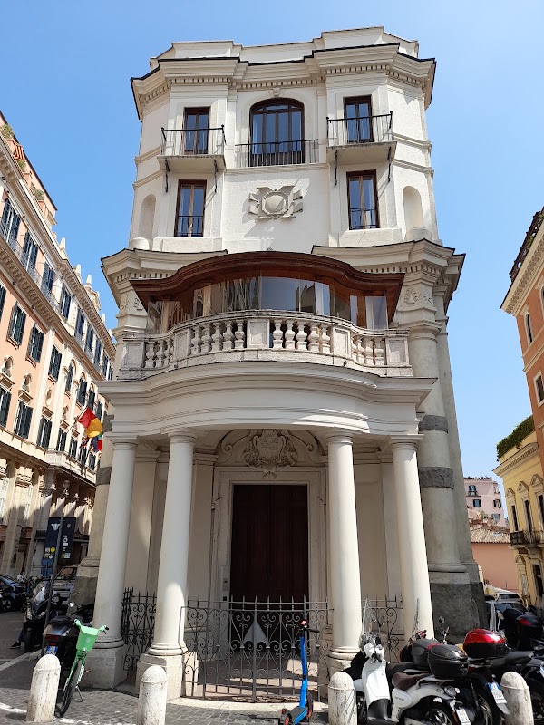 Palazzetto Zuccari 3