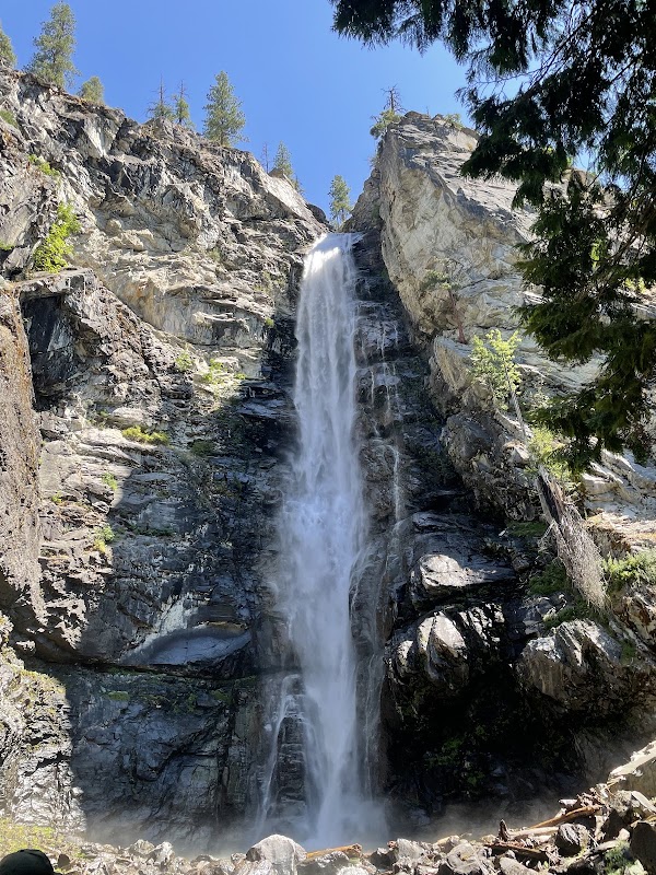Rainbow Falls 1