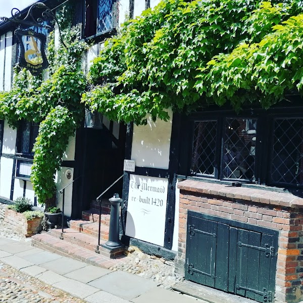 Mermaid Street 4