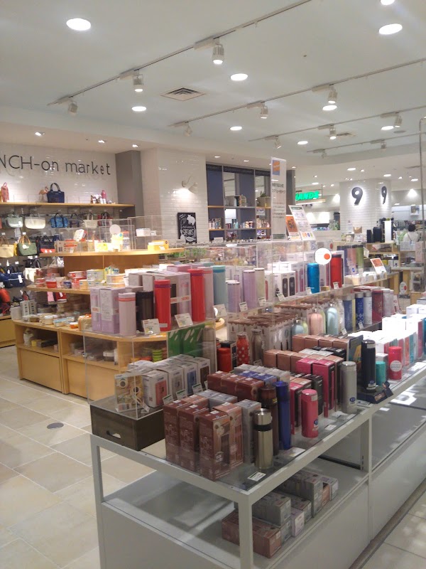 HANDS Tokyo Store 2