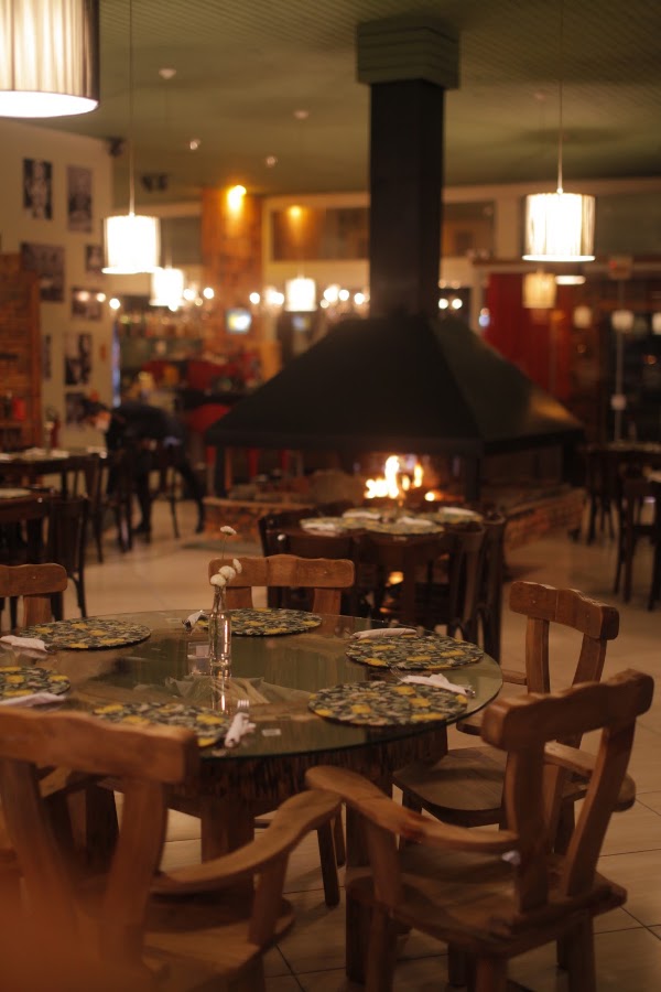 Semola Restaurante e Pizzaria Italiana