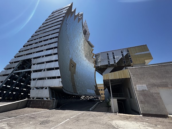 The Sun Solar Furnace & Heliocomplex 1