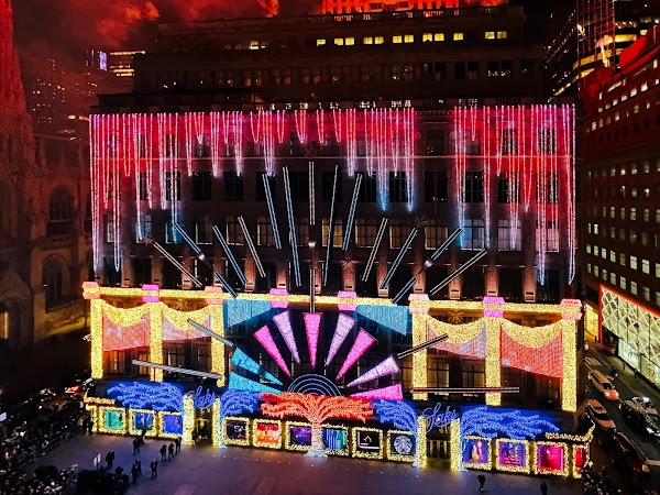 Saks Fifth Avenue Windows 2