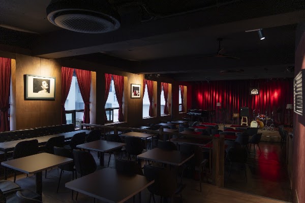 Janus Jazz Club 1