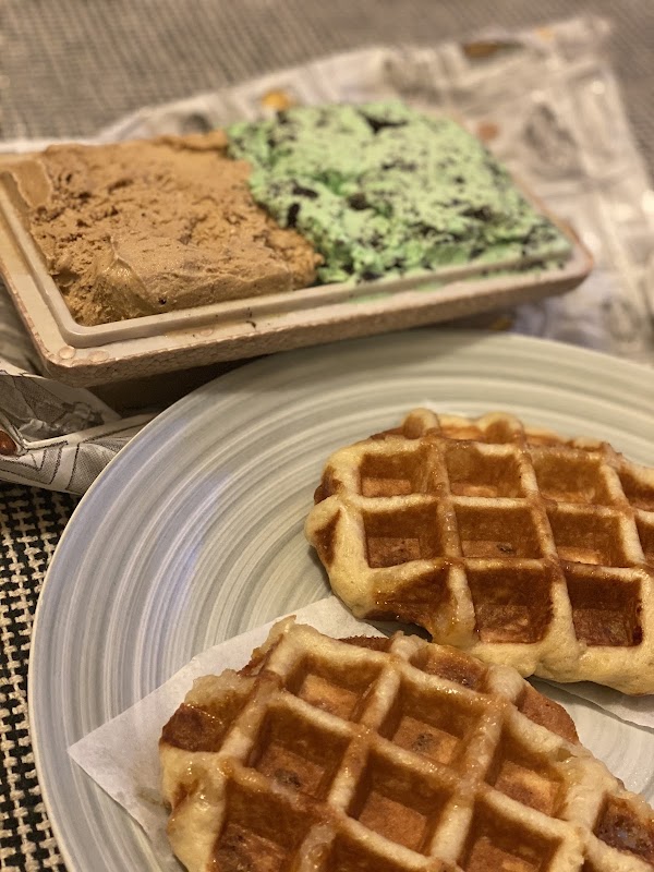 Gino's Gelato 5