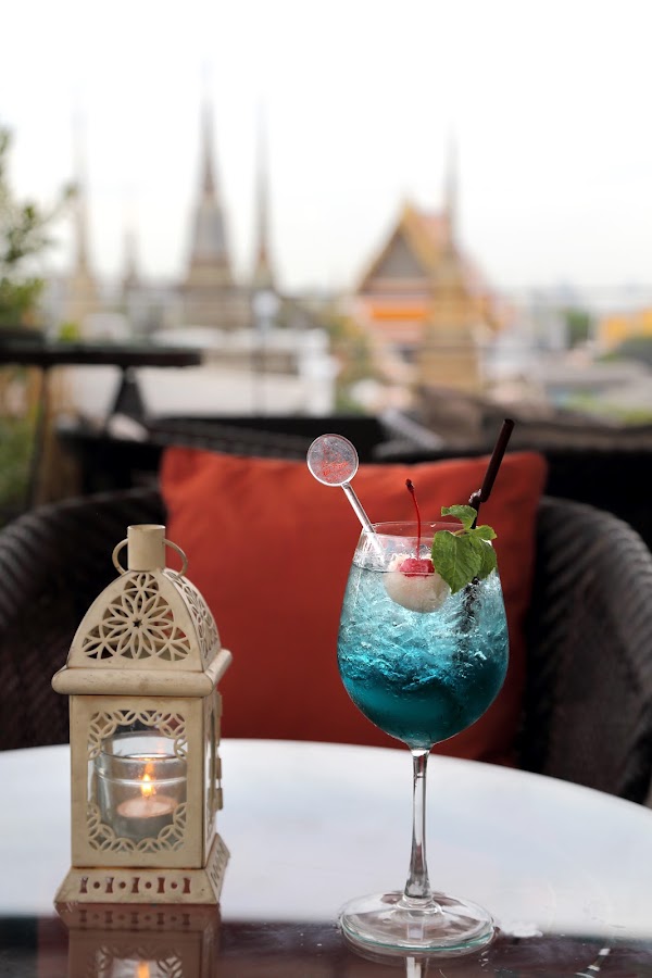 EAGLE NEST Rooftop Bar 5