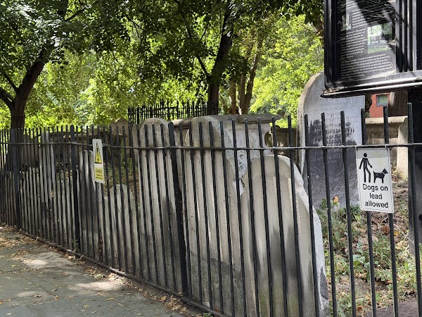 Bunhill Fields Burial Ground 2