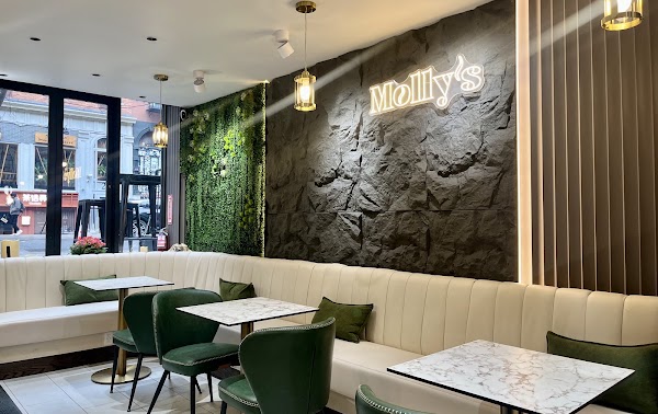 Molly’s coffee house 2