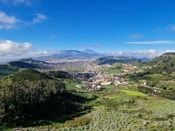 Mirador De Jardina