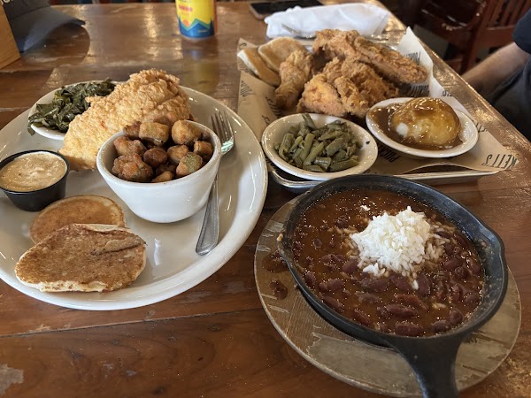 Puckett's Restaurant - Downtown Nashville 5