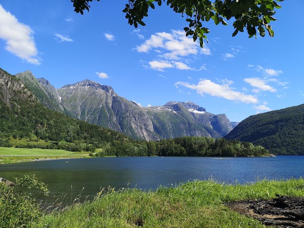 Eikesdalen