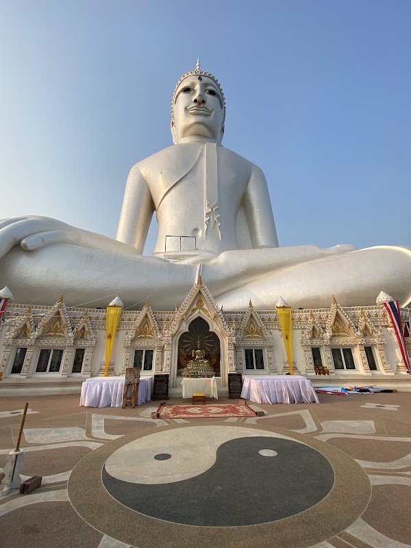 Wat Roi Phra Phutthabat Phu Manorom 4