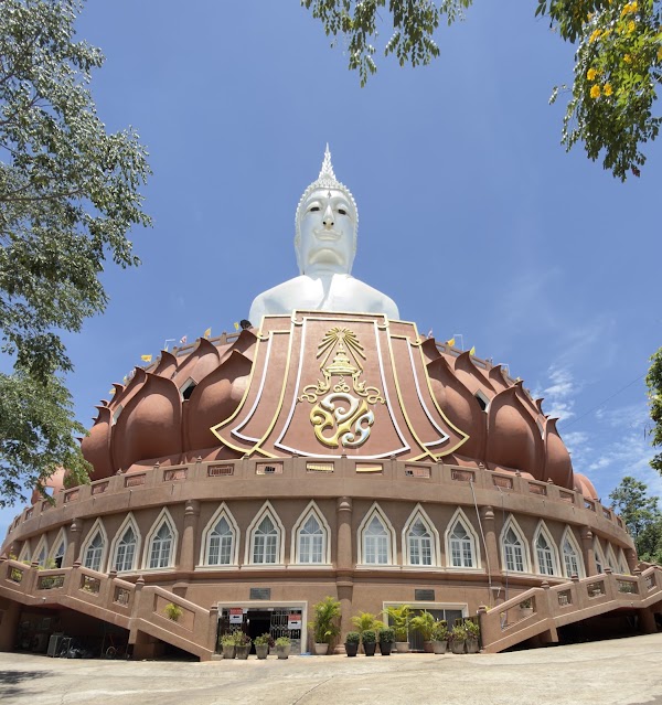 Wat Roi Phra Phutthabat Phu Manorom 3