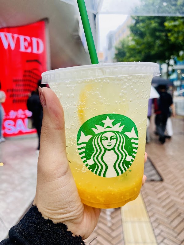Starbucks Coffee - Tsutaya Bookstore Shibuya Scramble Square 4