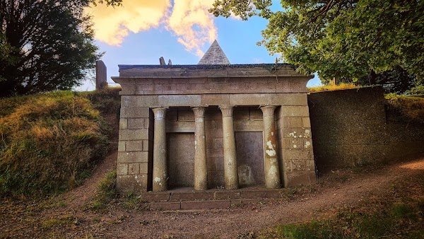 Howard Mausoleum Pyramid 3