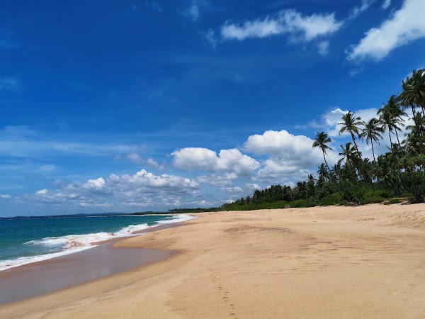 Rekawa Beach