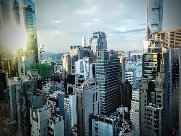 33 Wyndham Street (formerly LKF Tower) 1
