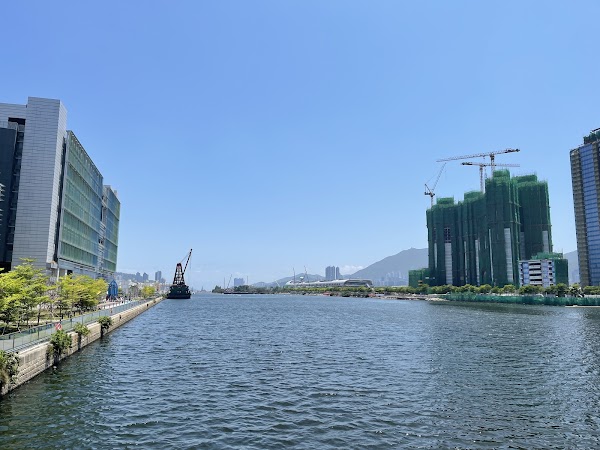 Kowloon Bay 4