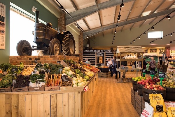 Strawberry Fields Farm shop Lifton 3