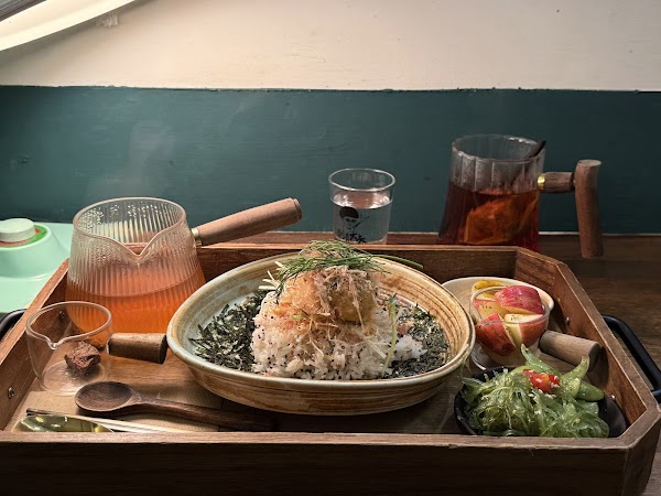 刺青大叔的料理屋 ｜圓環店Cafe & Curry | 咖啡·音樂·喫茶·愛情｜ 2
