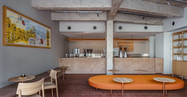 Blue Bottle Coffee - Shiroiya Cafe