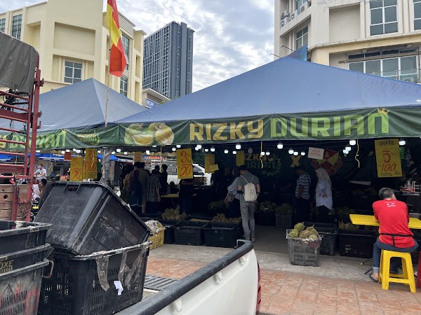 Rizky Durian Taman Medan