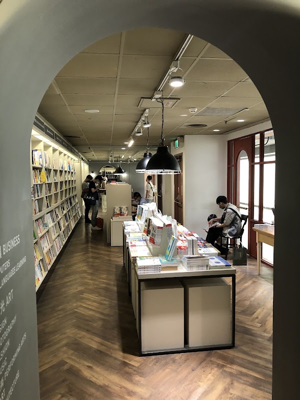Eslite R79 Store / Zhongshan Underground Book Street 3