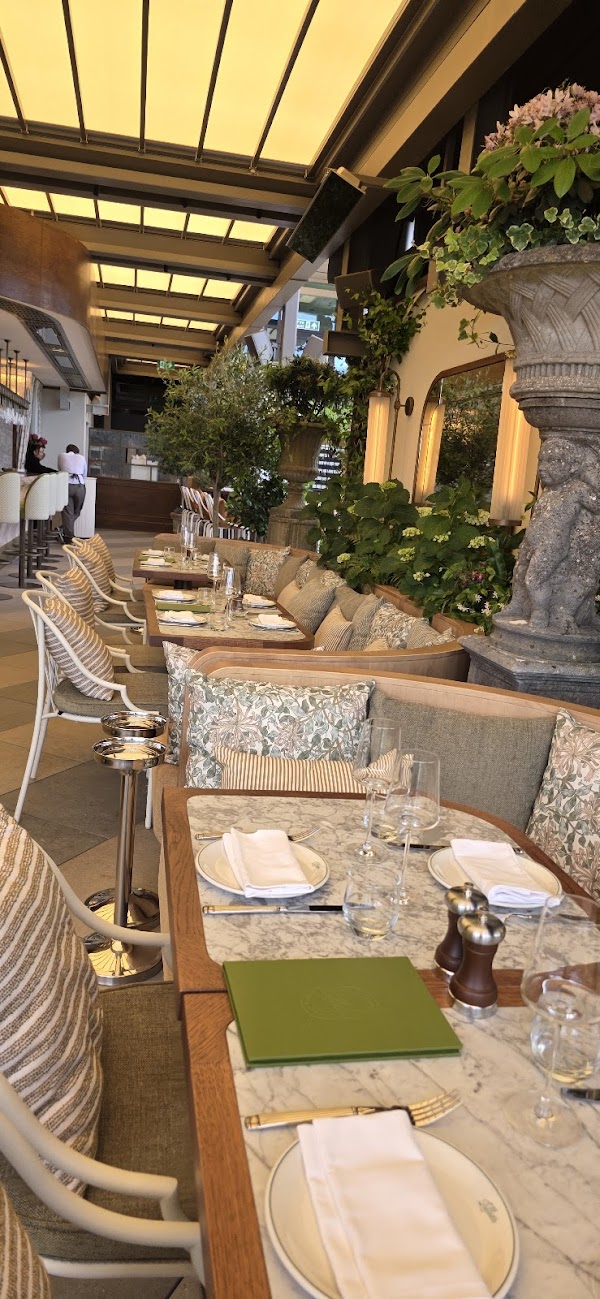 Lillie's Wine Bar & Restaurant 2