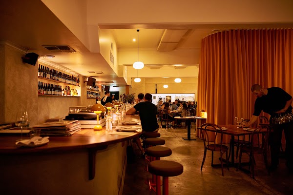 Longplay Bistro 1