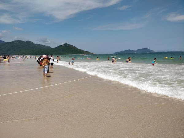 西冲海滩