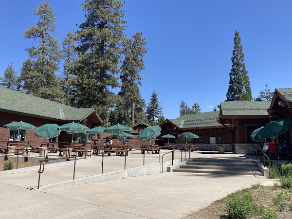 Grant Grove Village