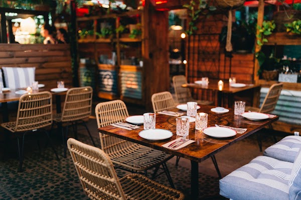 Lola's Mexican Cantina 1