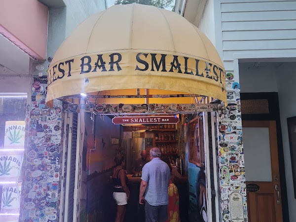 Smallest Bar 3