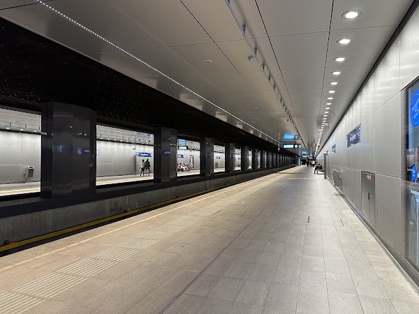 Central Station 3