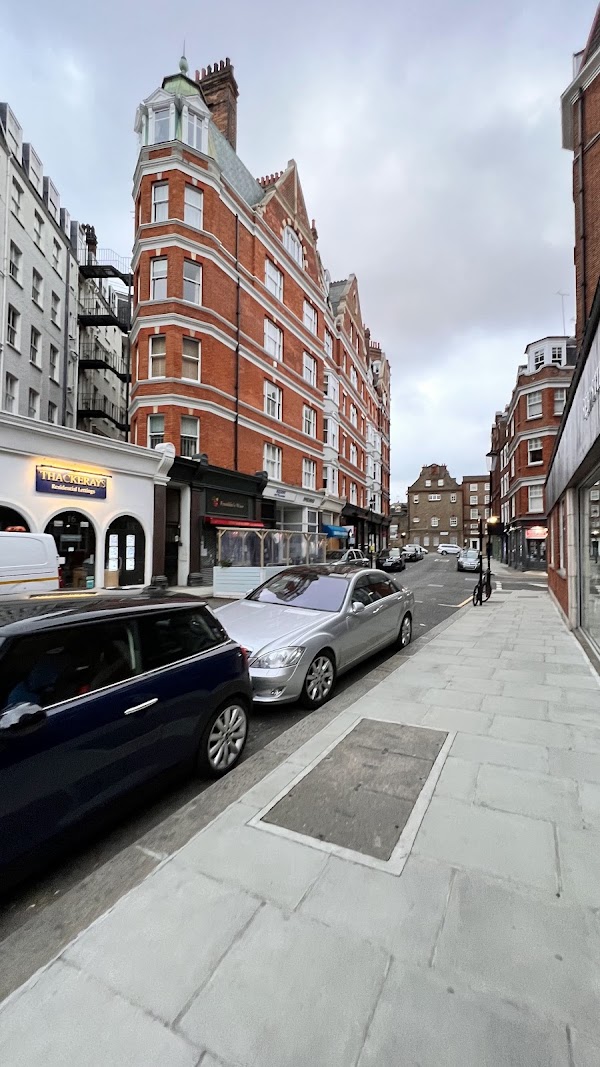 Equinox Kensington 2