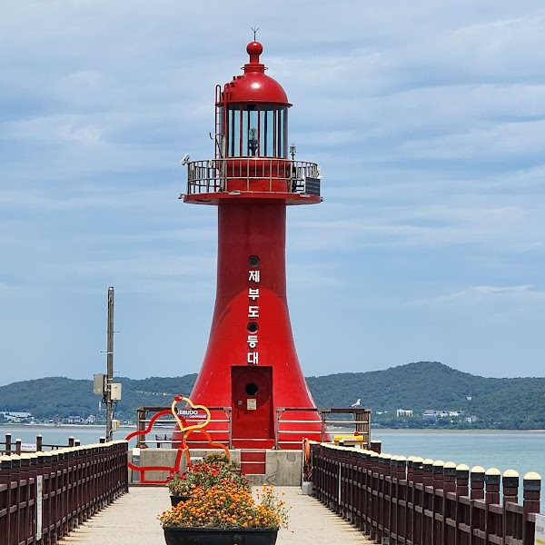 Jebudo Lighthouse