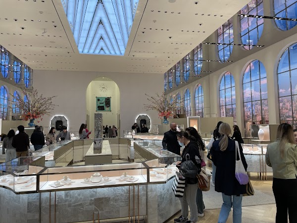 Tiffany & Co. - The Landmark 2