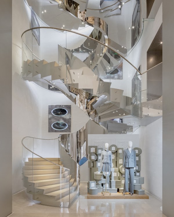Seoul House of DIOR 3