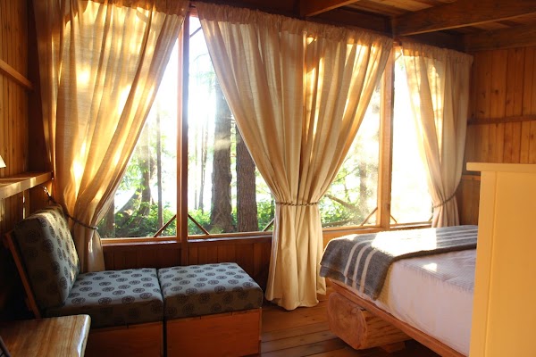 Cabana Desolation Eco Resort 5